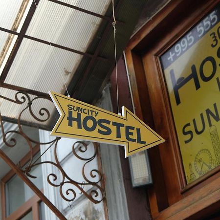 Suncity Vandrarhem Batumi Exteriör bild