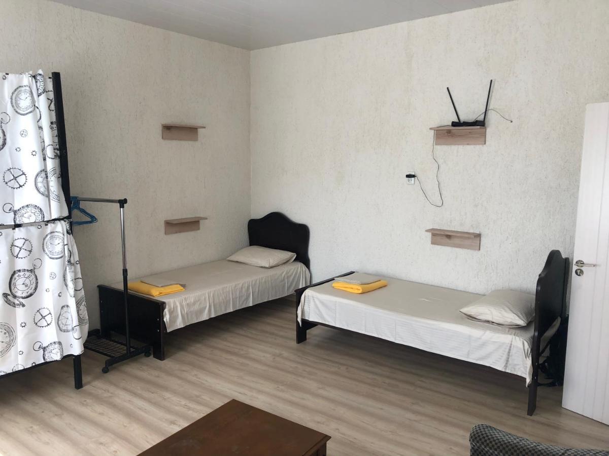 Suncity Vandrarhem Batumi Exteriör bild